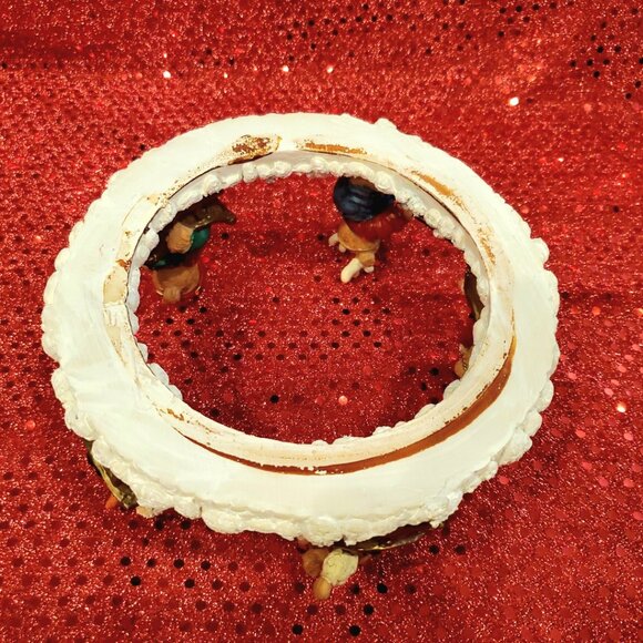 L@@K Cute Holiday Bear Candle Ring Decor Bears on Sleighs for 4" Candle Diameter - Picture 7 of 7